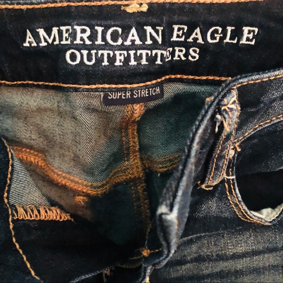 Size 2 Dark Wash American Eagle Jeans - Picture 3 of 5